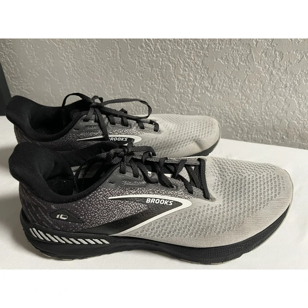 Brooks Launch 10 Running Shoes Men's Size 10.5 EE Gray/Black